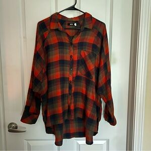 URBAN OUTFITTERS FLANNEL